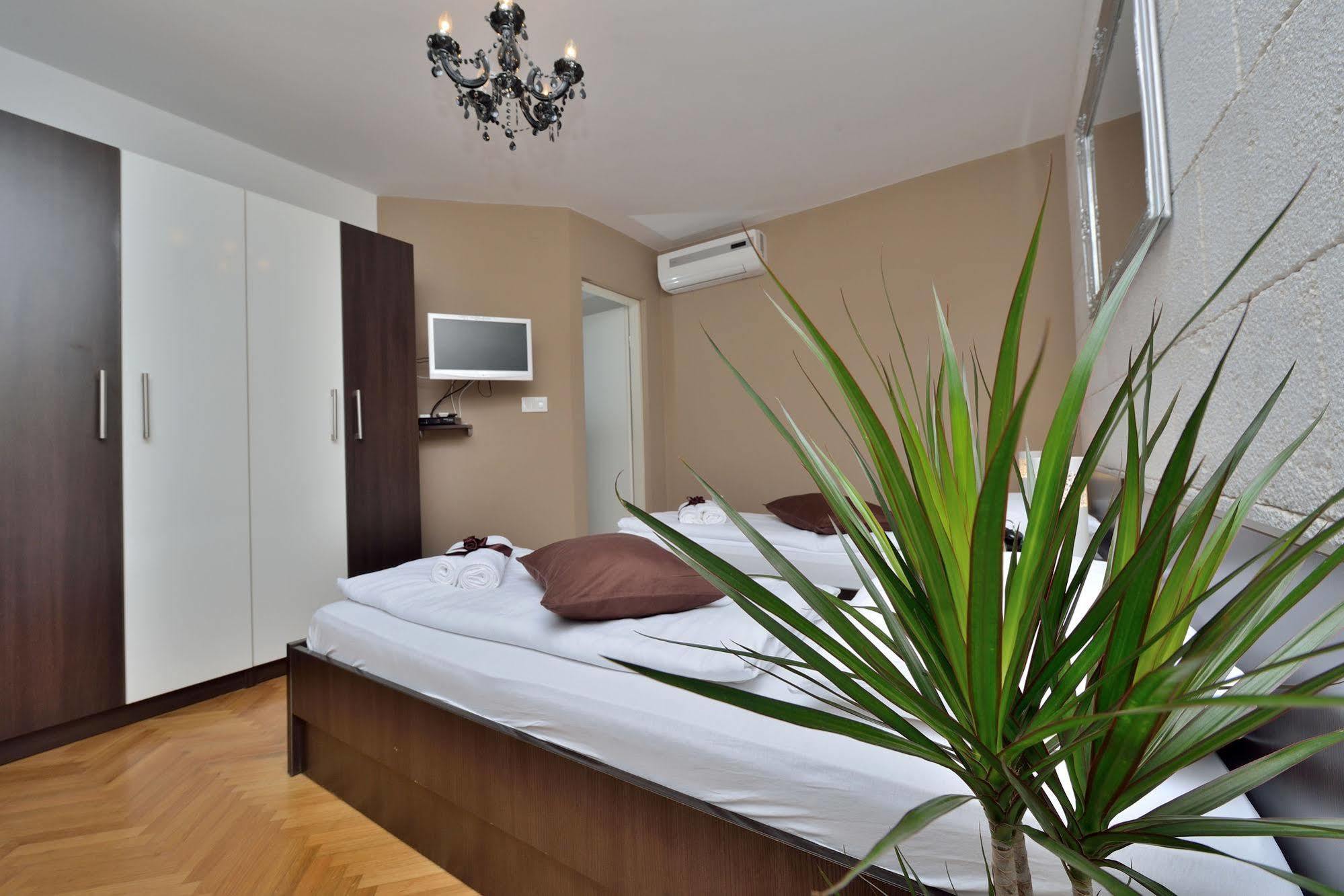 Apartments Donat Задар Екстериор снимка