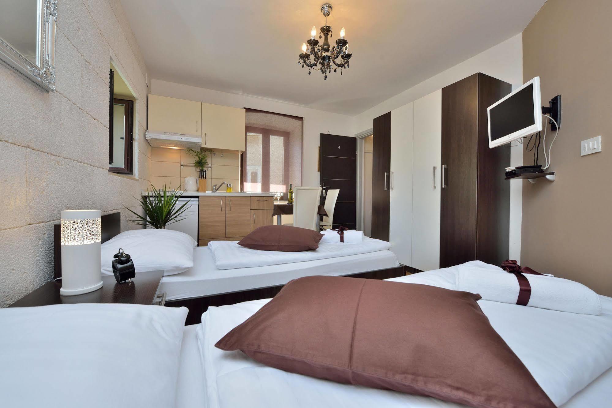 Apartments Donat Задар Екстериор снимка